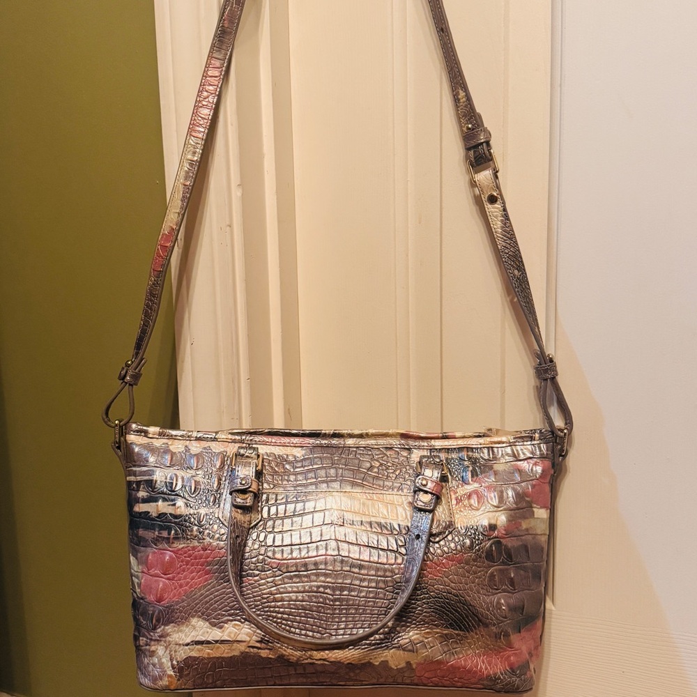 RARE COLOR! Brahmin Genuine Leather Croc Embossed Mini Asher in Muse Melbourne! - Picture 15 of 16